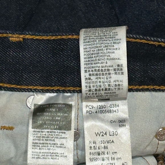 New Levi's 501 Premium Denim Big E Leather Patch Jeans 24 x 30 - Picture 10 of 11